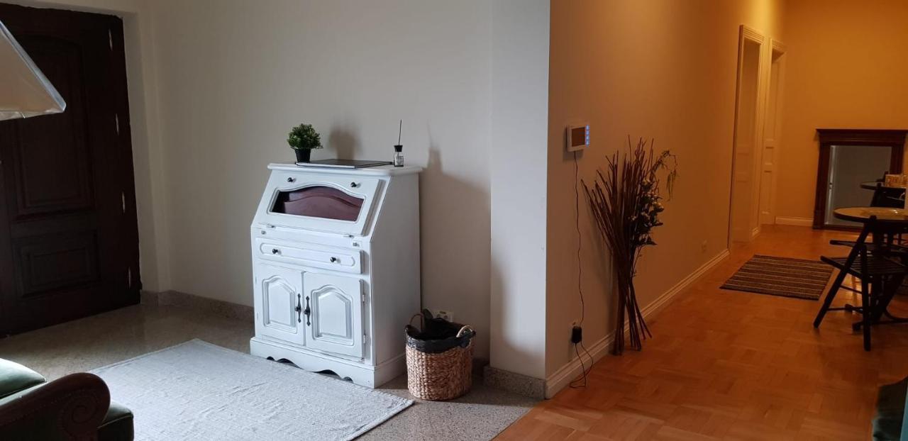 Pensiunea Groza Târgu Jiu Extérieur photo