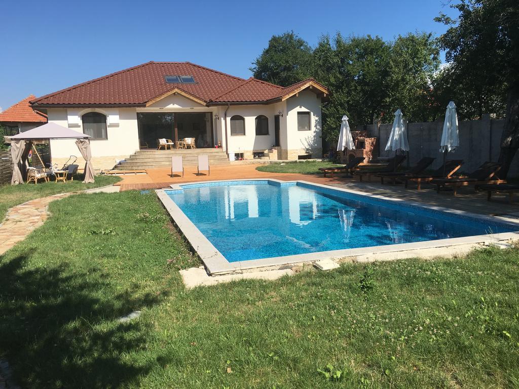 Pensiunea Groza Târgu Jiu Extérieur photo